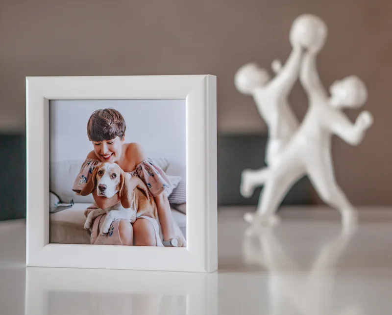 Fotorámeček Smart Mono – matná bílá