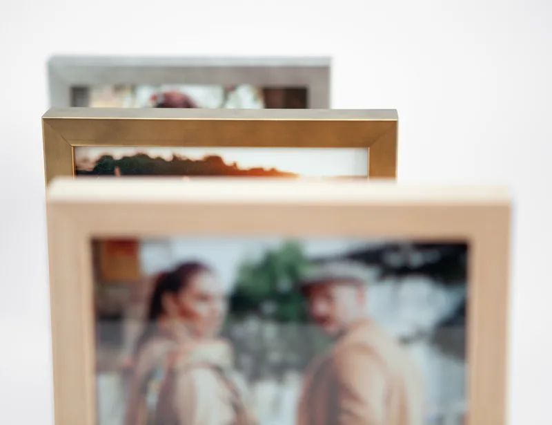 Fotografie v rámu Smart – provedení 15×15 cm a 13×18 cm