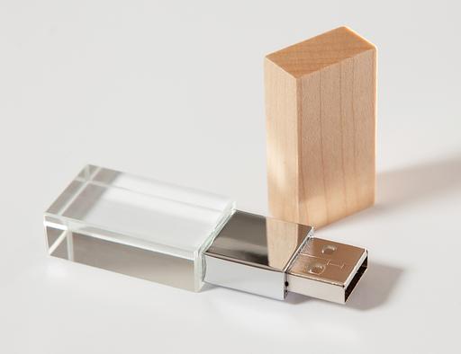 USB klíč KRYSTAL dřevo